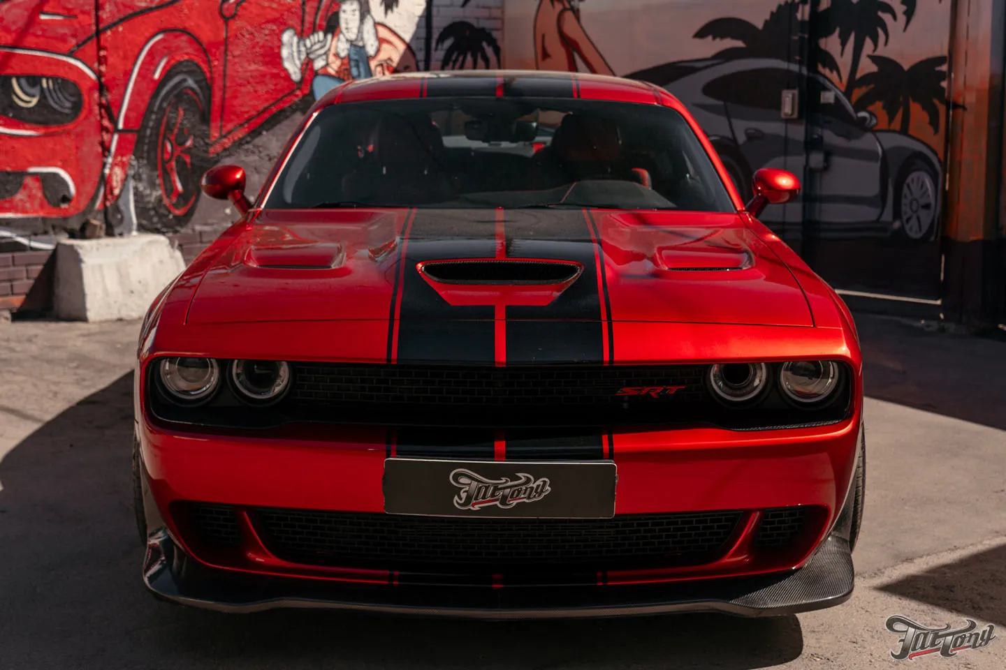 Вспомним большой проект по Dodge Challenger Hellcat?